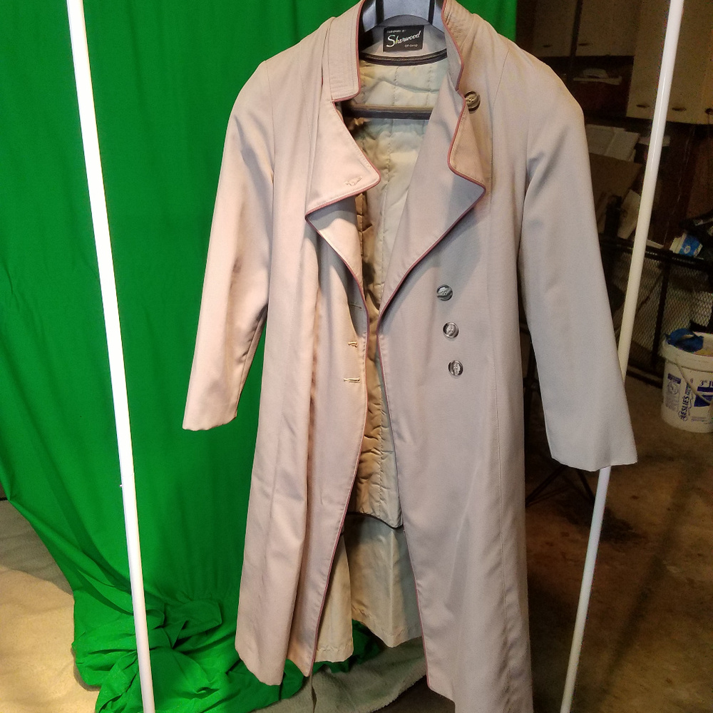Trench coat